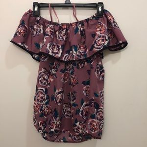 Cute off shoulder top